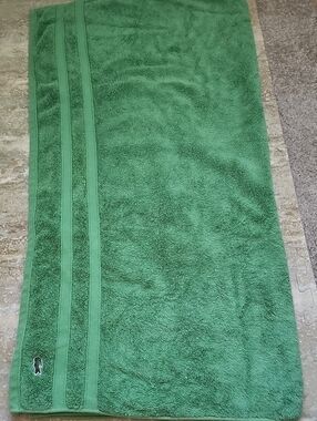 Lacoste Green Bath Towel with Crocodile Emblem